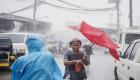 بالصور.. الإعصار الهائل "مانكوت" يشرد الآلاف في الفلبين