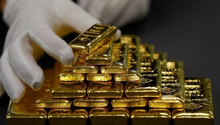 انخفاض الذهب مع ارتفاع الدولار