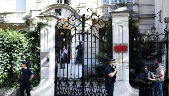 سفارة إيران لدى فرنسا بعد الهجوم