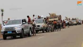 جانب من التعزيزات في طريقها إلى الحديدة
