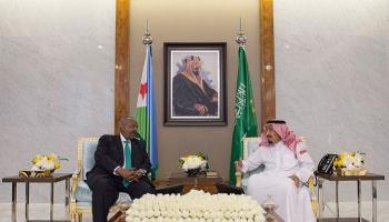 الملك سلمان بن عبد العزيز آل سعود والرئيس إسماعيل جيلة 