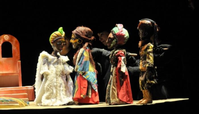 جانب من عروض المركز الوطني لفنون العرائس بتونس