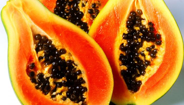 فاكهة الباباظ اكتشفها المستكشف كريستوفر كولومبس