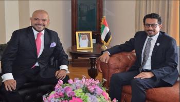 أحمد حاتم المنهالي مع أرنولفو فالديفيا ماتشوكا