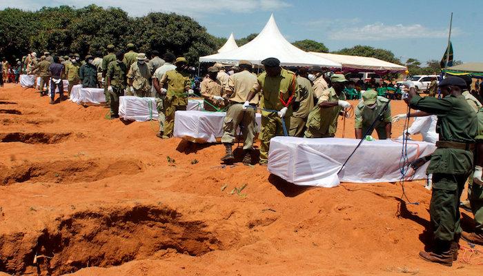 ارتفاع عدد ضحايا عبارة تنزانيا إلى 224 قتيلا