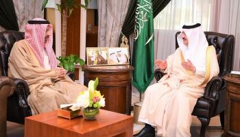 سعود بن نايف خلال لقائه وزير الطاقة والصناعة