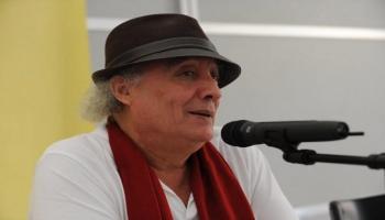 الروائي الجزائري واسيني الأعرج - صورة أرشيفية