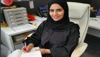 الشاعرة شهد العبدولي تخصصت في دراسة علم الجرافولوجي