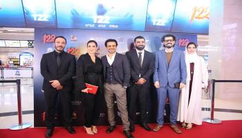 نجوم فيلم "122" في دبي