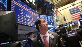 ستاندرد آند بورز يفتح مستقرا 
