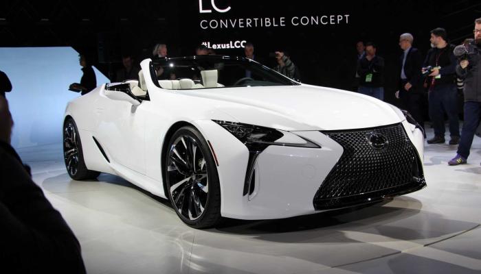 لكزس LC Convertible