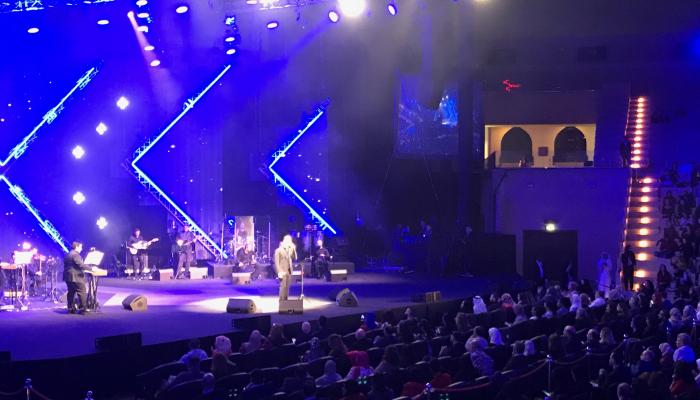 هاني شاكر ووائل جسار يشعلان أولى حفلات مسرح المجاز بالشارقة