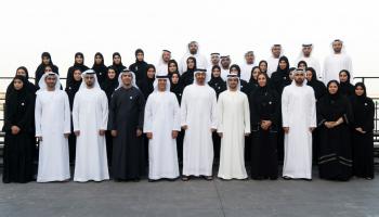 محمد بن زايد يستقبل وفد دائرة تنمية المجتمع
