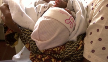 رضيع عثر عليه بالمبنى في لاجوس