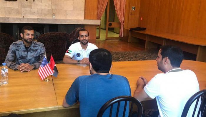 لقاء هزاع المنصوري مع مسؤولي مركز محمد بن راشد للفضاء