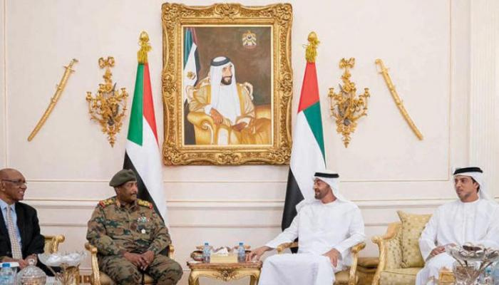 زيارة سابقة للفريق أول عبدالفتاح البرهان إلى الإمارات