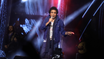 محمد منير يحظى بشعبية بين مختلف الأجيال