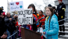 أصغر ناشطة بيئية تقود احتجاجا في كندا