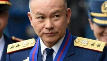 الجنرال أوسكار ألبايالدي قائد الشرطة الفلبينية السابق