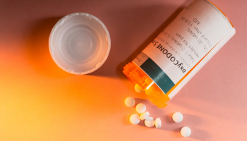 آلاف حالة وفاة سنوية ترتبط بإساءة استخدام المواد الأفيونية في أمريكا - أرشيفية