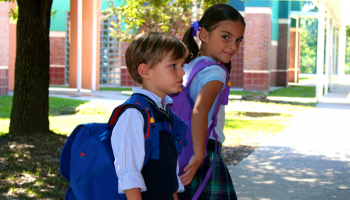 الالتهاب السحائي ينتقل بالاحتكاك المباشر مع المشكوك في إصابتهم بالمرض