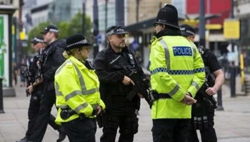 الشرطة البريطانية تلقت بلاغا بشأن حاوية داخلها أشخاص محتجزون - أرشيفية