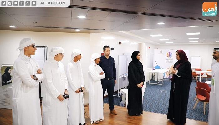 الفريق الإماراتي المشارك في بطولة العالم للروبوتات والذكاء الاصطناعي