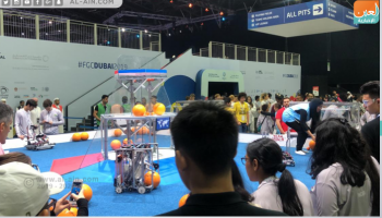 جانب من فعاليات بطولة العالم للروبوتات والذكاء الاصطناعي بدبي