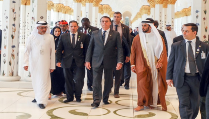 رئيس البرازيل يزور جامع الشيخ زايد الكبير بأبوظبي