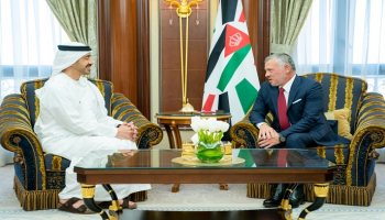 الملك عبدالله الثاني خلال استقبال الشيخ عبدالله بن زايد آل نهيان 