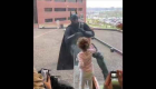 الشرطة "أبطال خارقون" في الهالووين... باتمان يزور مستشفى للأطفال