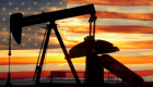 النفط يهبط بفعل زيادة في مخزونات الخام الأمريكي
