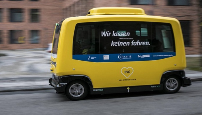 حافلة ذاتية القيادة في برلين - أرشيفية