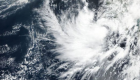 الإعصار "مها" يبتعد عن سواحل عمان ويتجه للهند