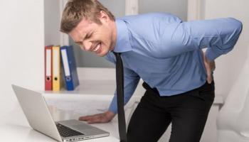 الإصابة بالانهيار الفقاري تسهل لدى مرضى هشاشة العظام