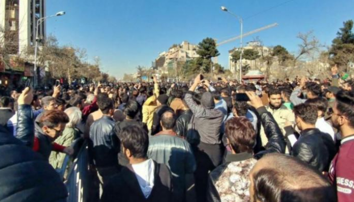 احتجاجات مناهضة للنظام في إيران- أرشيفية