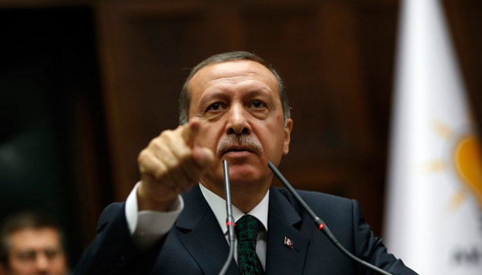 أردوغان يخرس منتقدي فشله الاقتصادي بالحبس والغرامة