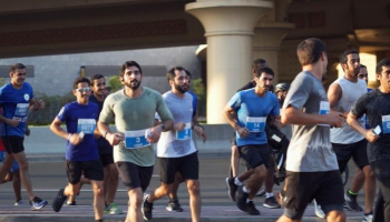 الشيخ حمدان بن محمد خلال مشاركته في التحدي
