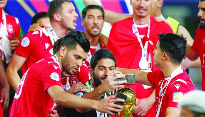 كوليبالي لاعب النجم الساحلي