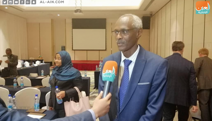 ياسر عباس محمد وزير المياه السوداني