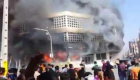 مظاهرات إيران.. قتلى وجرحى وحرق مقرات باليوم الثاني