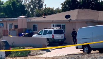 من موقع إطلاق النار في سان دييجو الأمريكية