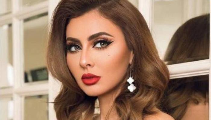 الفنانة مريم حسين