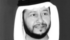 محمد بن زايد وحكام الإمارات يؤدون صلاة الجنازة على جثمان سلطان بن زايد