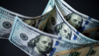 الدولار يصعد بعد "رباعية هبوط" بفعل التوتر بين واشنطن وبكين