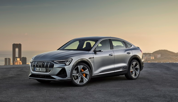 أودي تكشف عن الموديل Sportback من e-tron