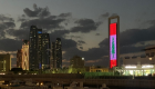 إضاءة برج خليفة وواجهة "أدنوك" بالعلم اللبناني
