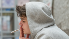 تدخين الحشيش يهدد الرجال بسرطان الخصية