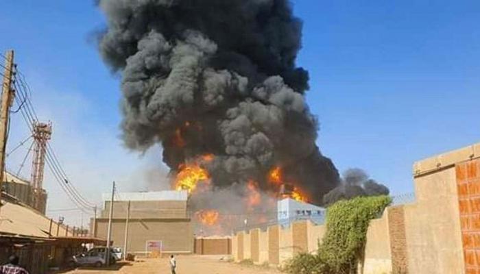 مصرع 23 عاملا في حريق ضخم بالسودان