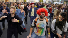 عصيان مدني راقص في شوارع مدريد للتوعية بتغير المناخ